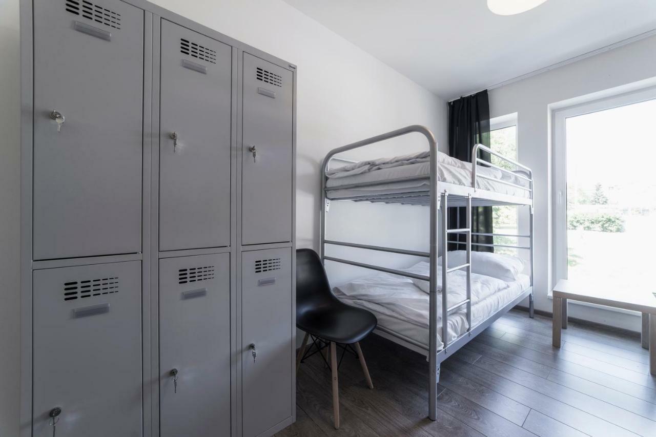Hostel Homer Liben Прага Екстериор снимка